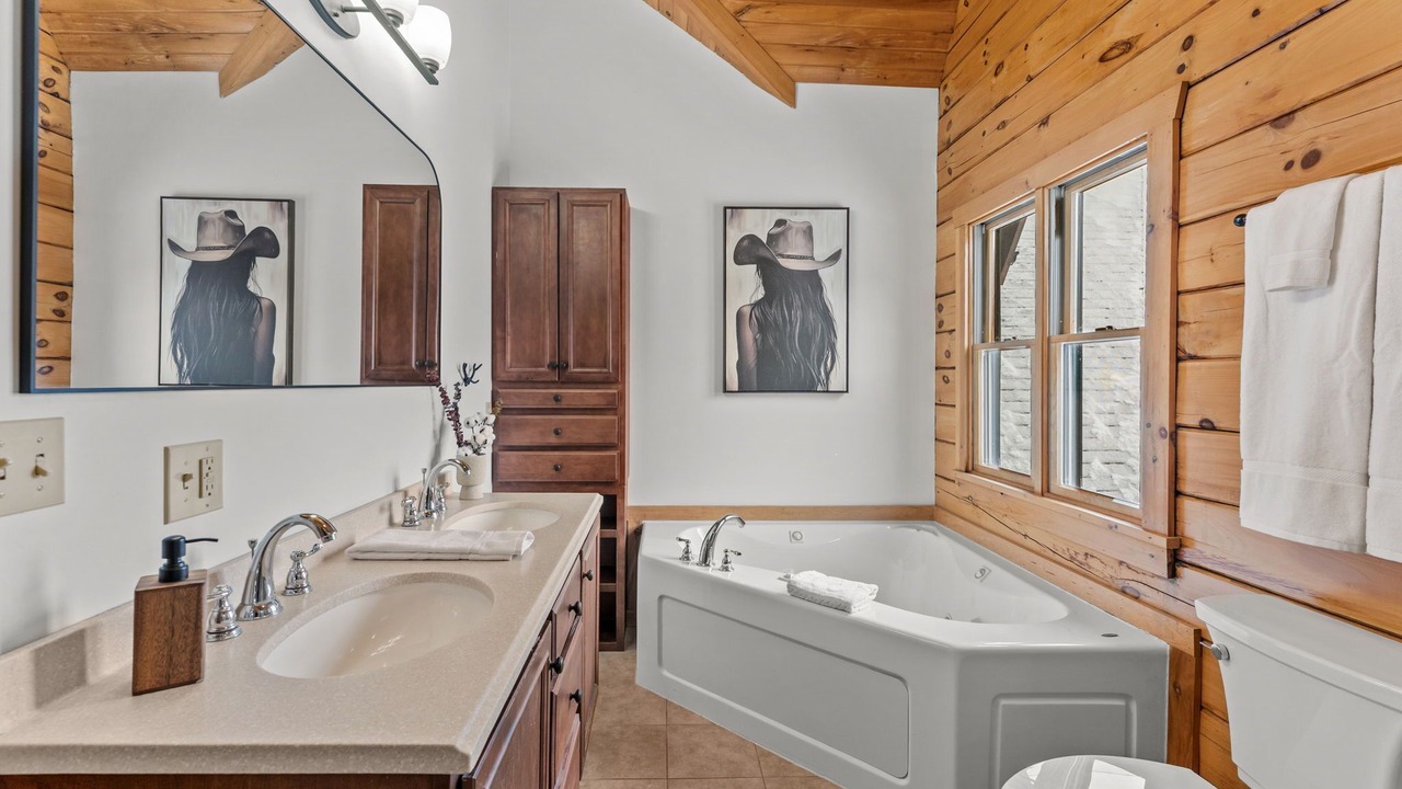 Photo of Bathroom in Ellicottville