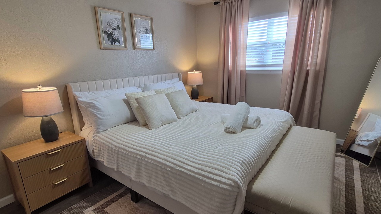Photo of Bedroom in Lewisville