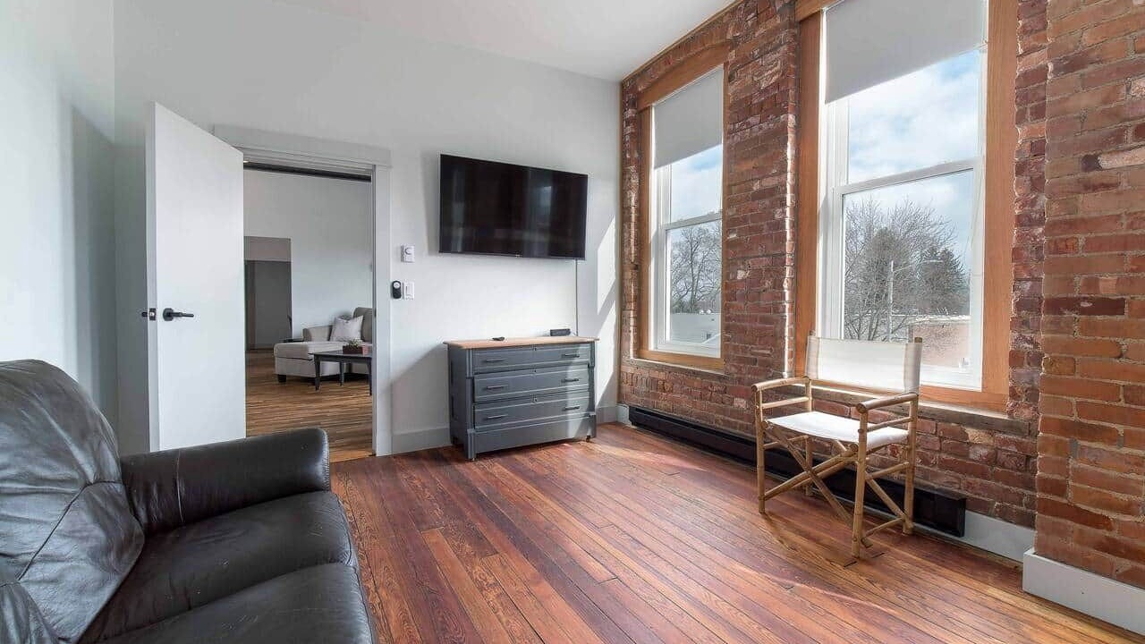 Photo of Livingroom in Mayville