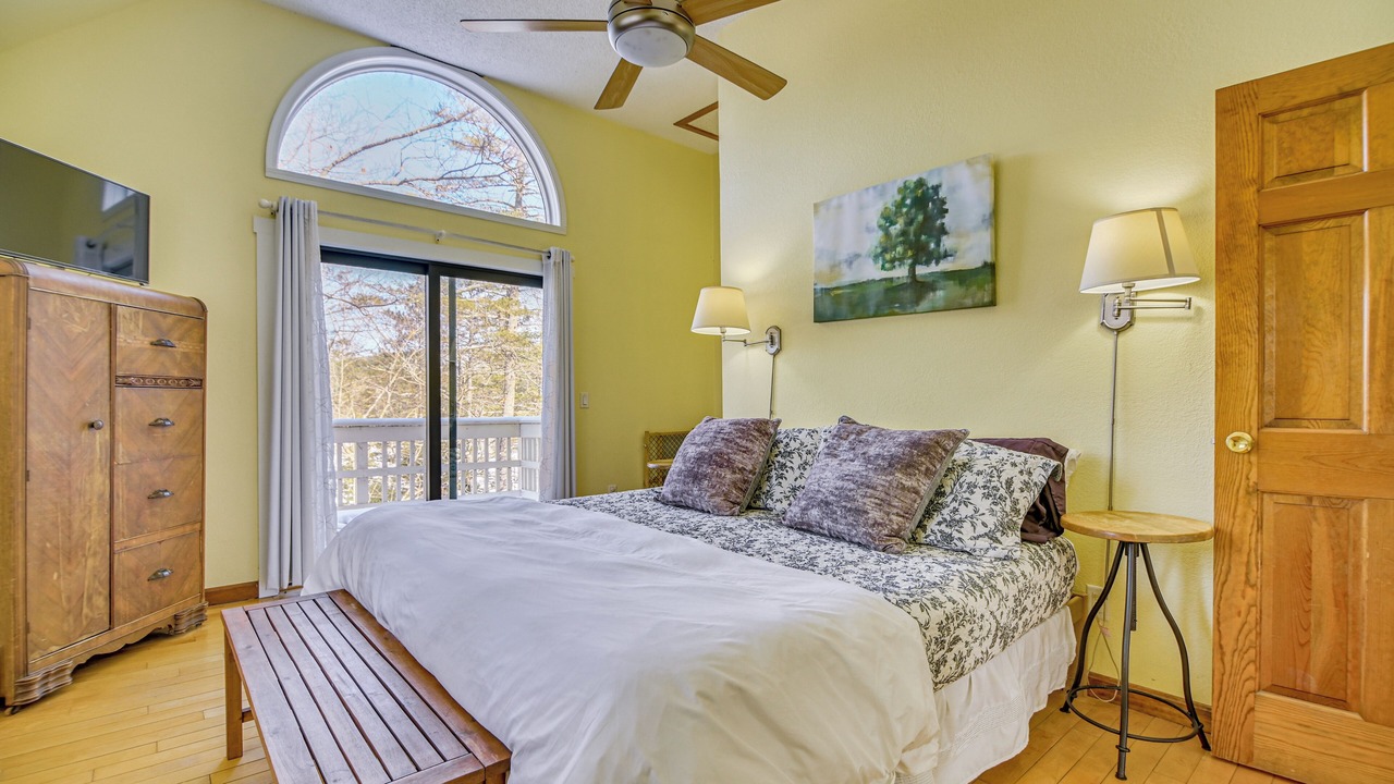 Photo of Bedroom in Greenwood