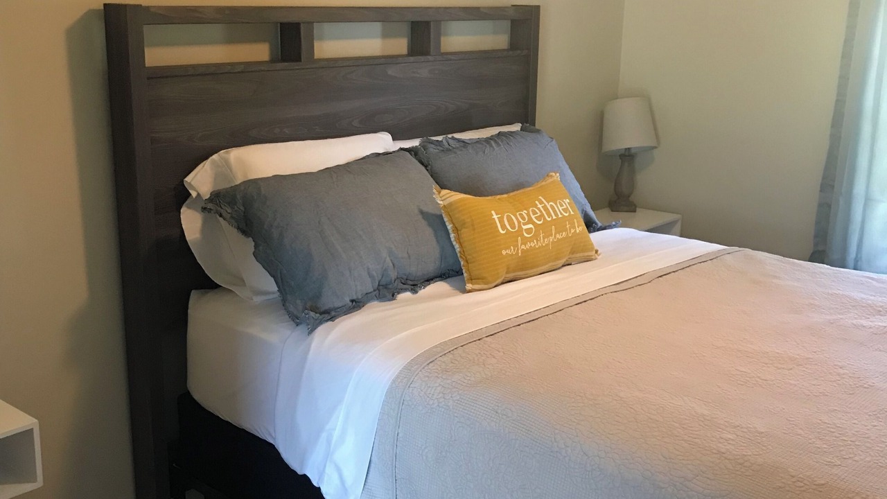 Photo of Bedroom in Perry