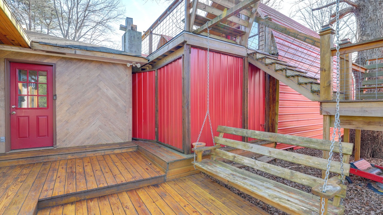 Photo of Patio Balcony in Mill Spring