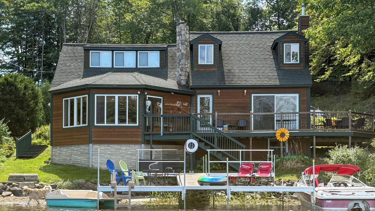 Photo of Others in Dryden