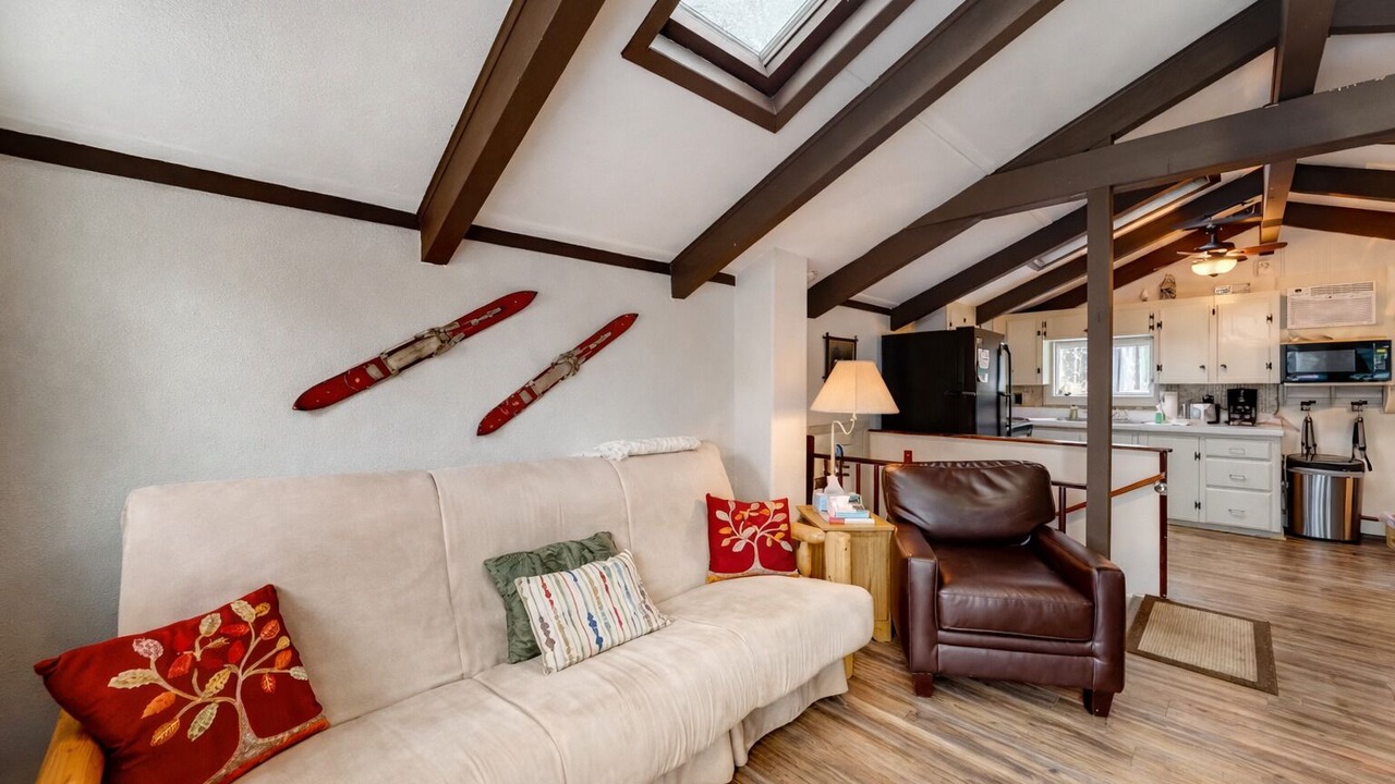 Photo of Livingroom in Birchview by the Saco