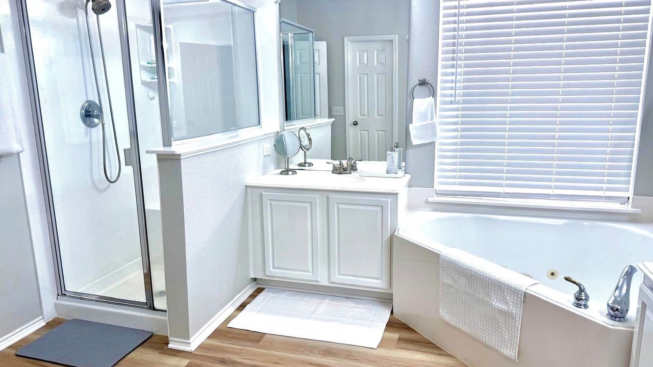 Photo of Bathroom in Frisco
