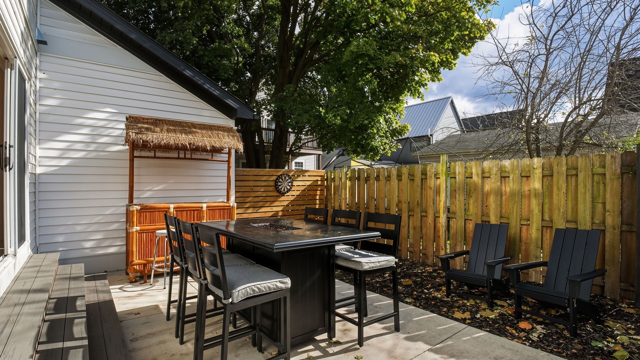 Photo of Outdoor in Tremont
