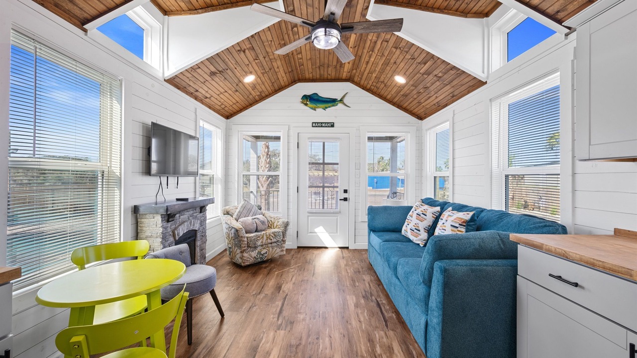 Photo of Livingroom in Rockport