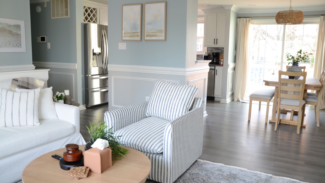 Photo of Livingroom in Leesburg