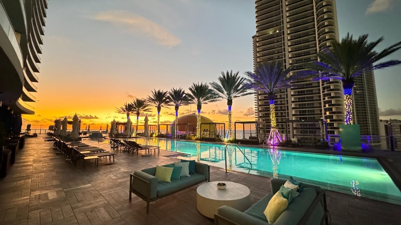 Photo of Outdoor in Hollywood South Central Beach