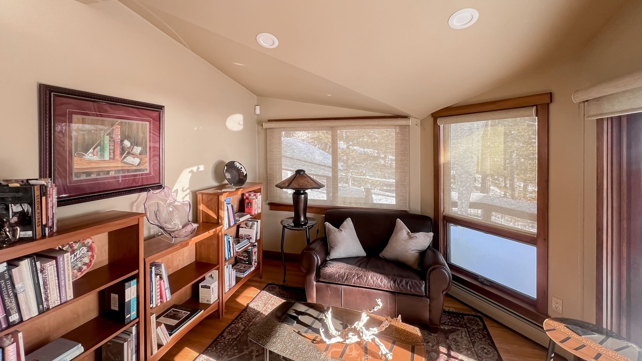 Photo of Livingroom in Rockport
