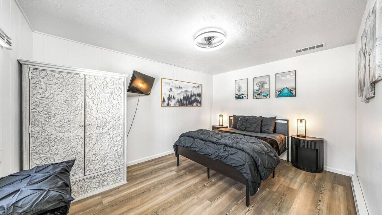 Photo of Bedroom in Streetsboro