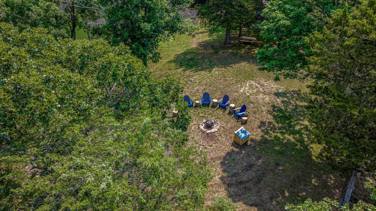 Photo of Others in Jay