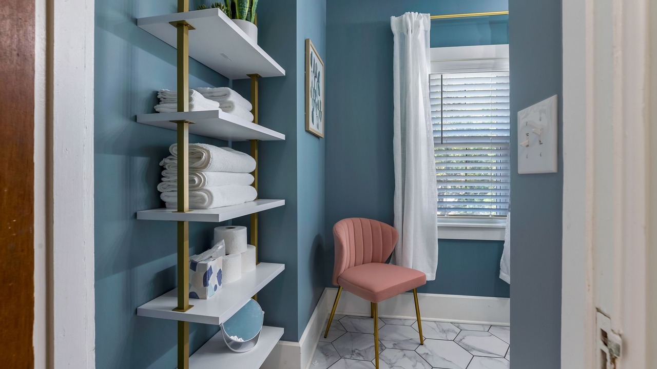 Photo of Bathroom in Central Clintonville