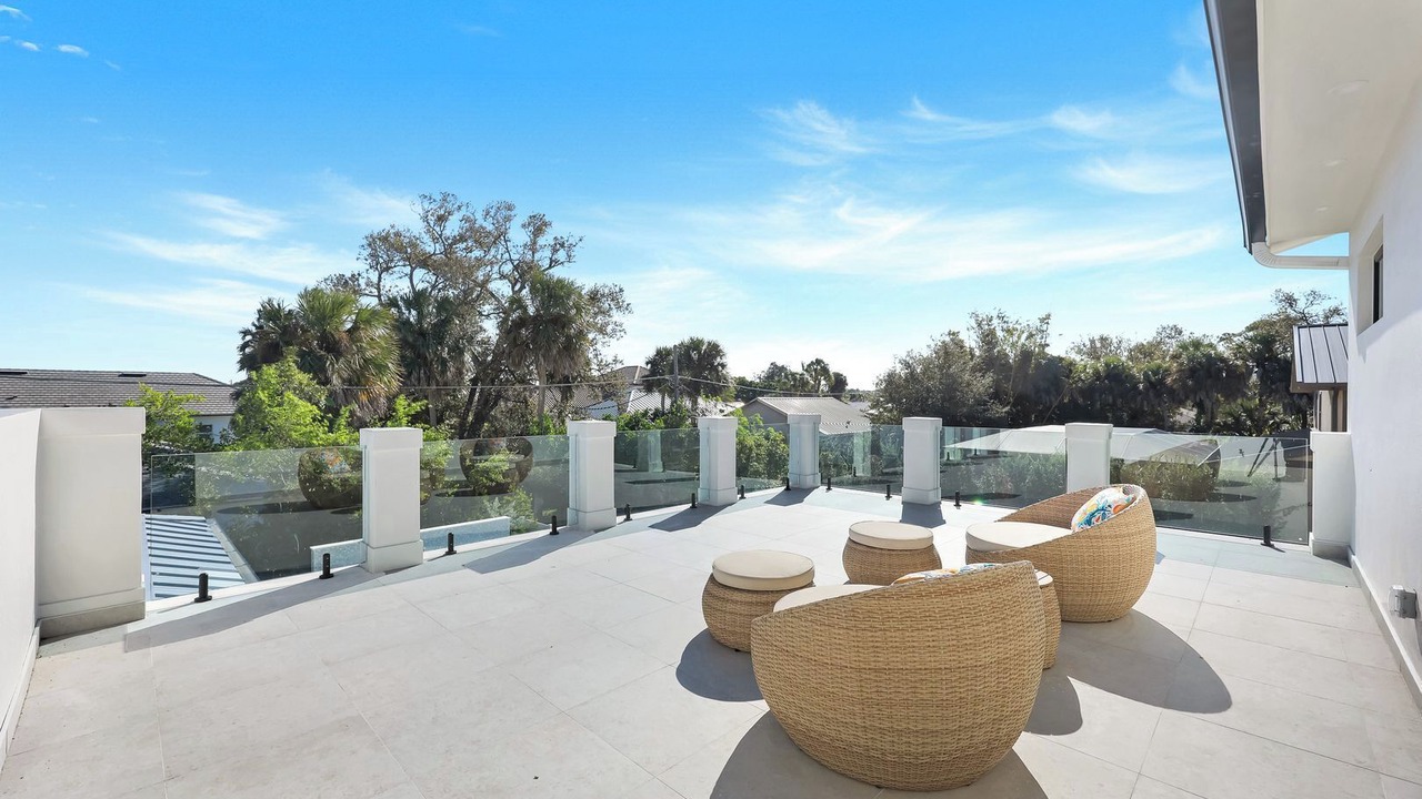 Photo of Patio Balcony in Naples Park