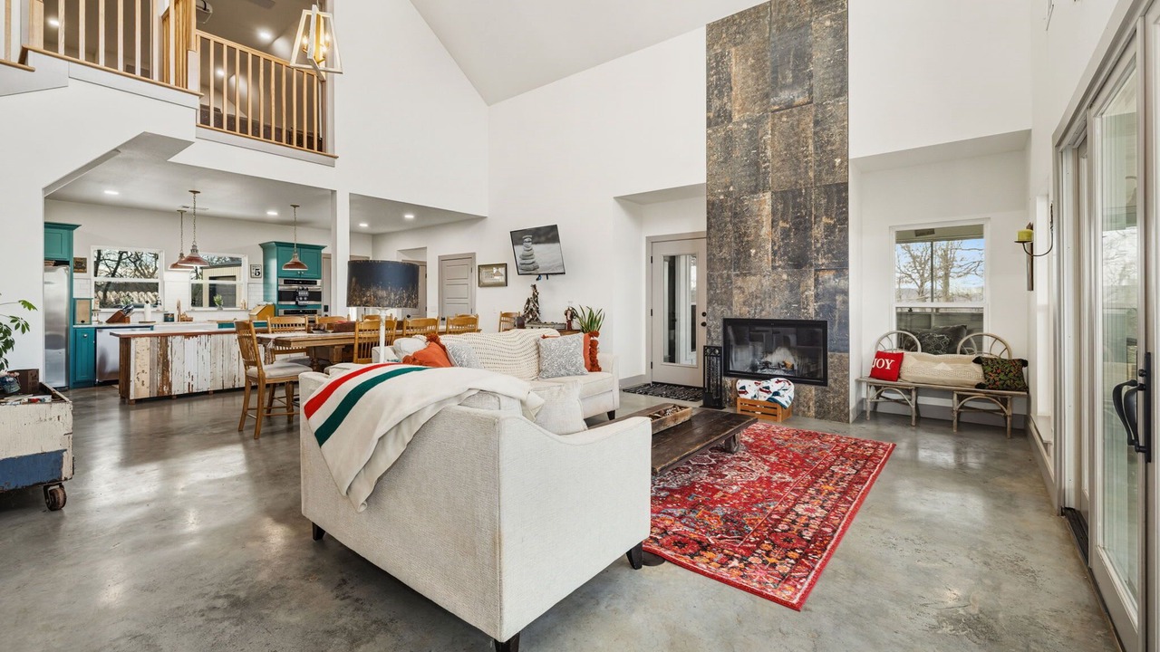 Photo of Livingroom in Fayetteville