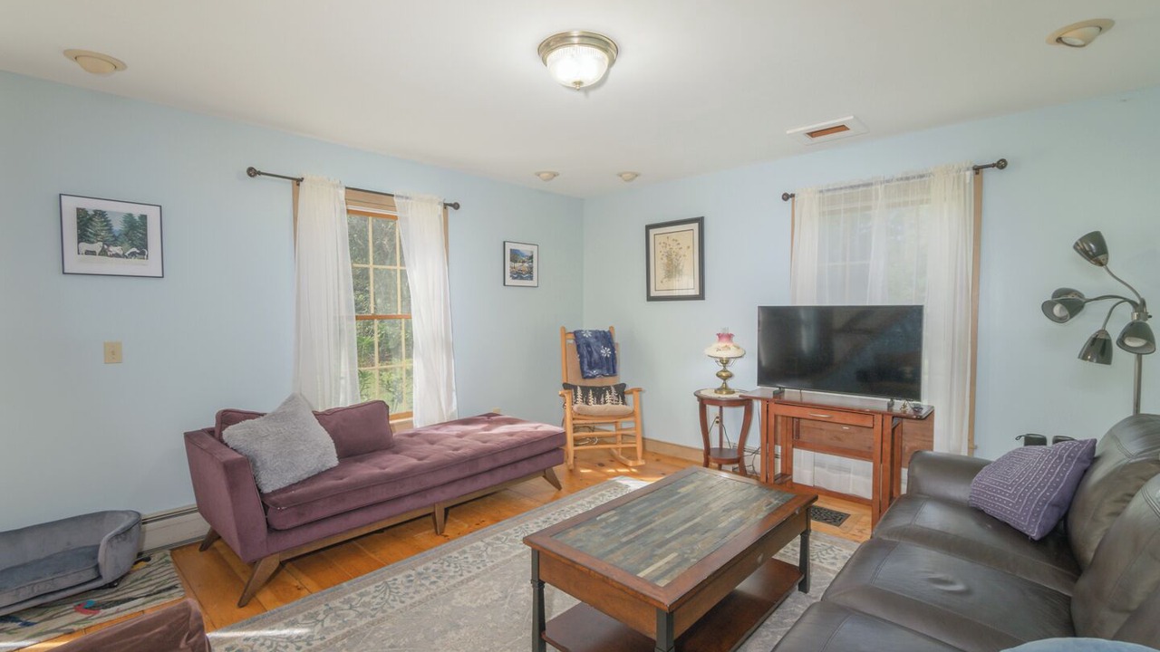 Photo of Livingroom in Farmington
