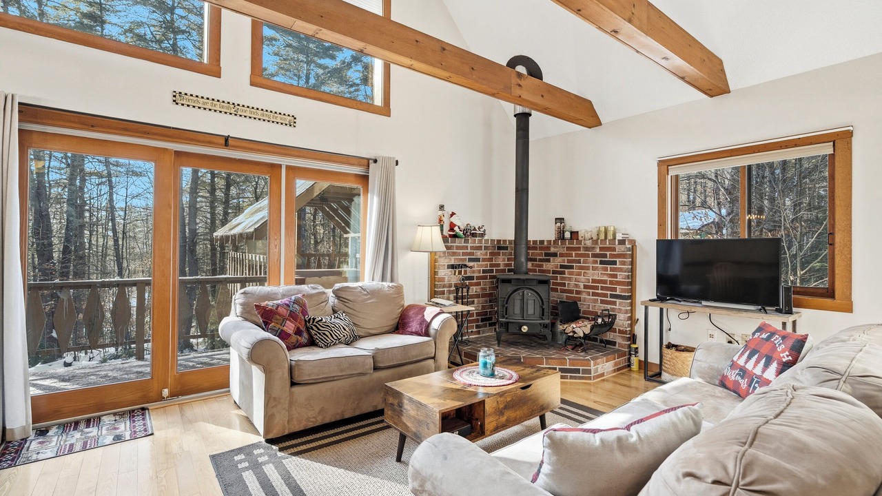 Photo of Livingroom in Bridgton