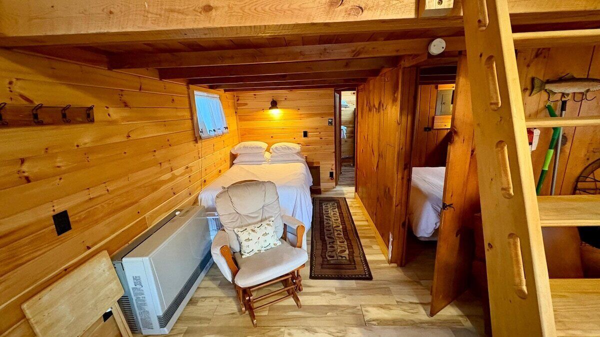 Photo of Bedroom in Rockwood