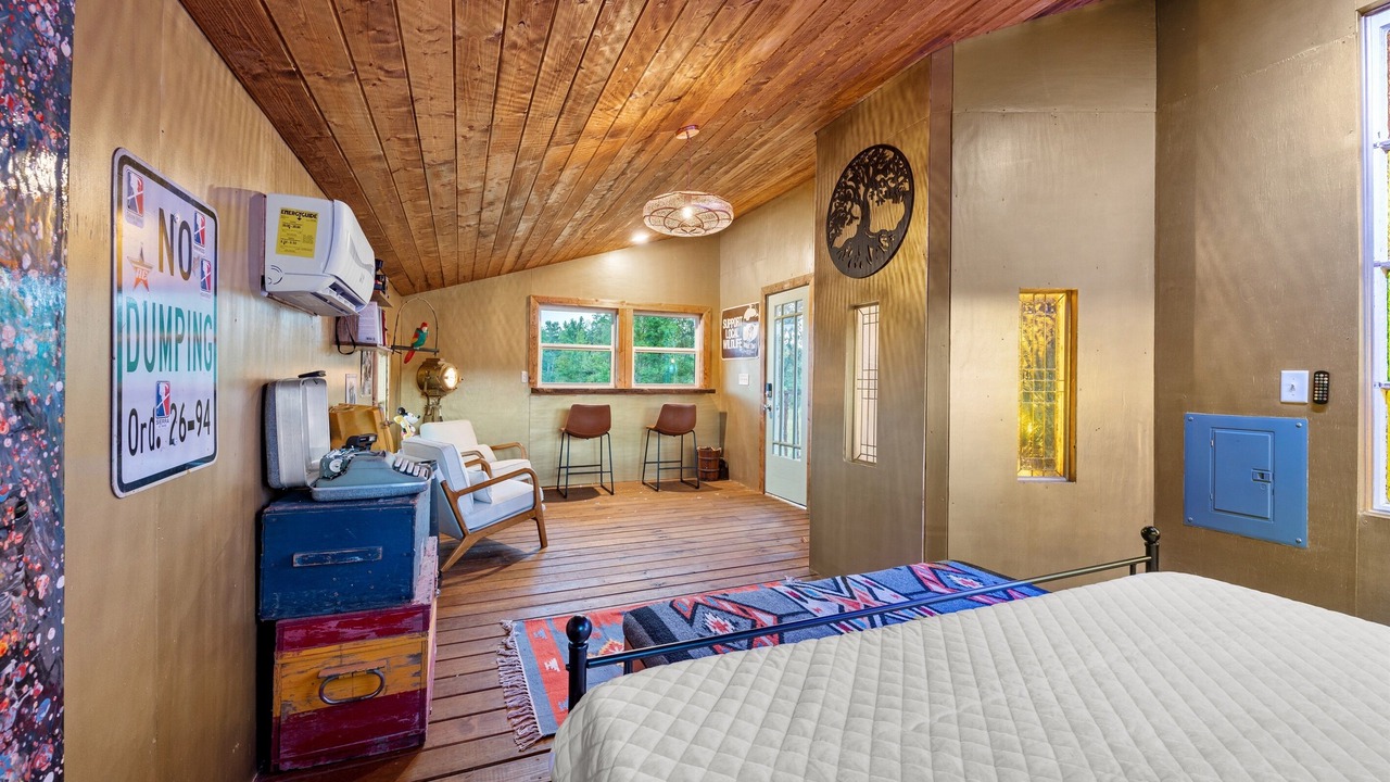 Photo of Bedroom in Golden