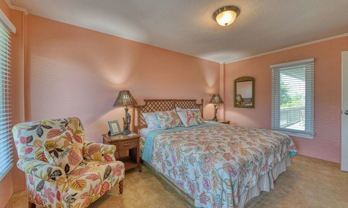 Photo of Bedroom in Inlet Harbour