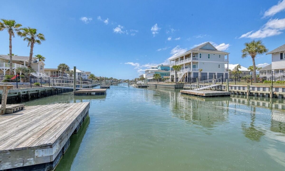 Photo of Others in Inlet Harbour