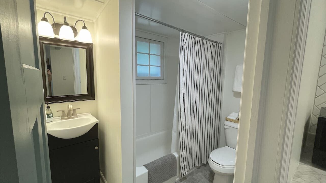 Photo of Bathroom in Round Lake