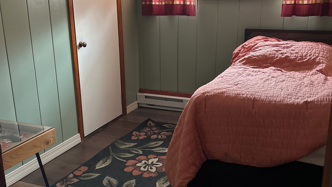 Photo of Bedroom in Warren