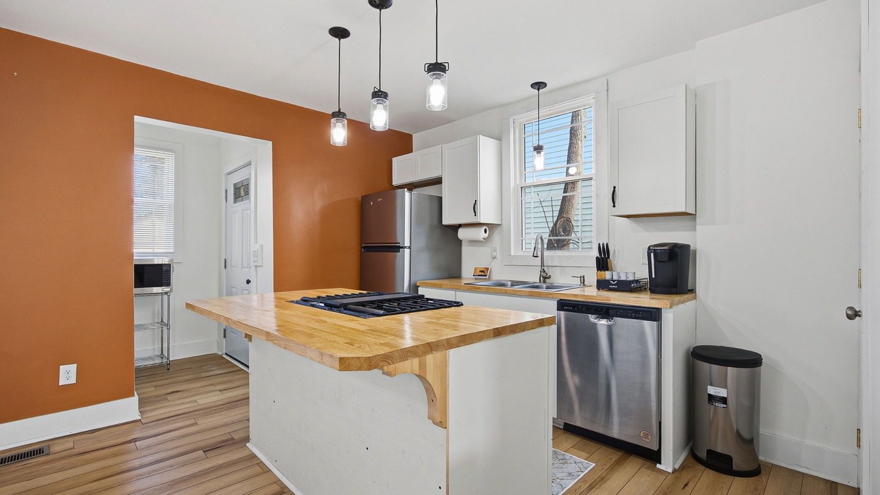 Photo of Kitchen in Near East Columbus