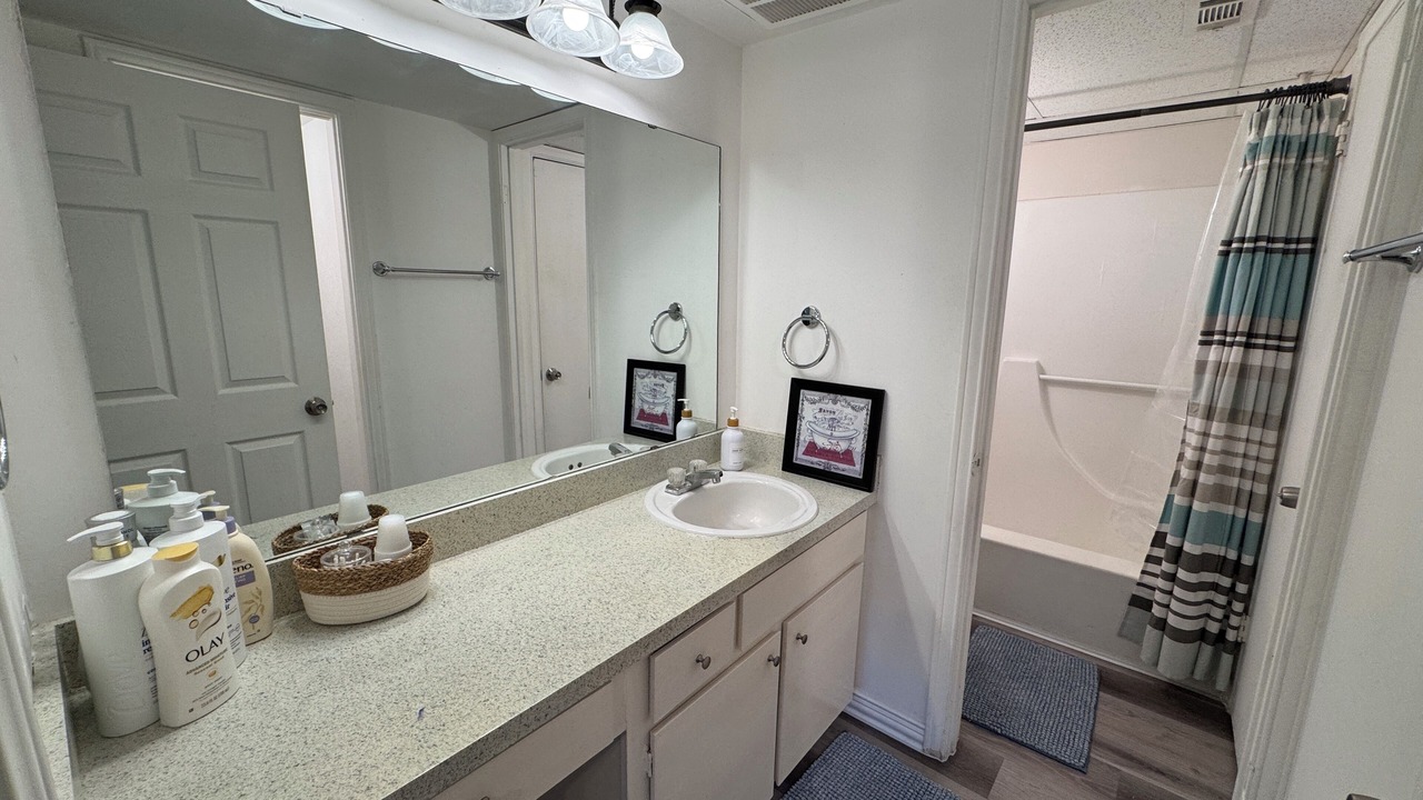 Photo of Bathroom in Garland