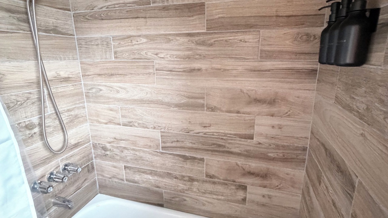 Photo of Bathroom in Van Buren