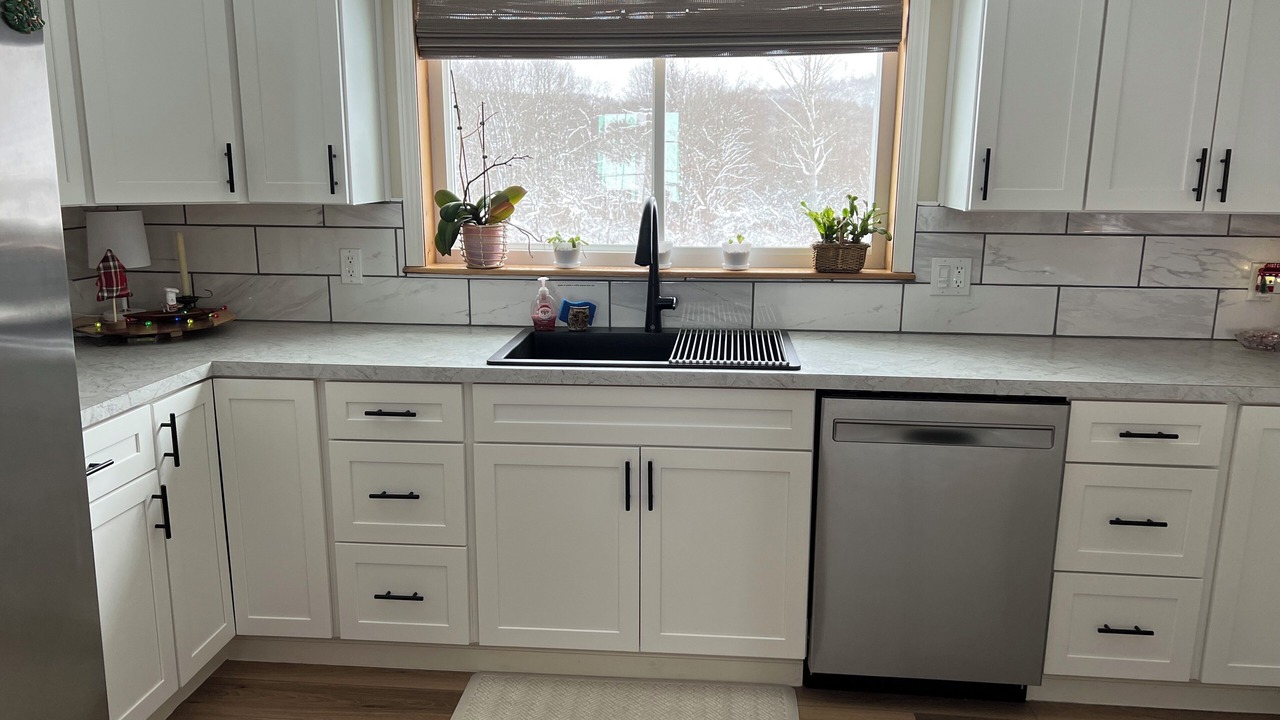 Photo of Kitchen in Farmersville Station