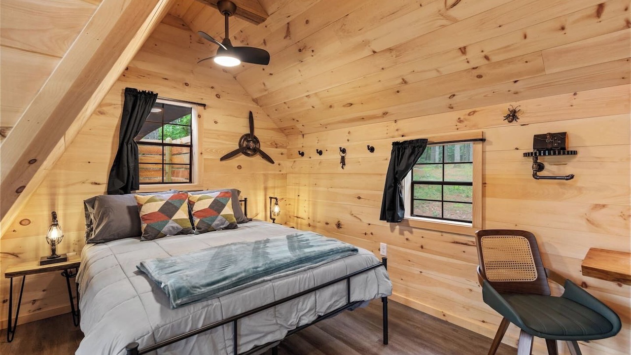 Photo of Bedroom in Oxford