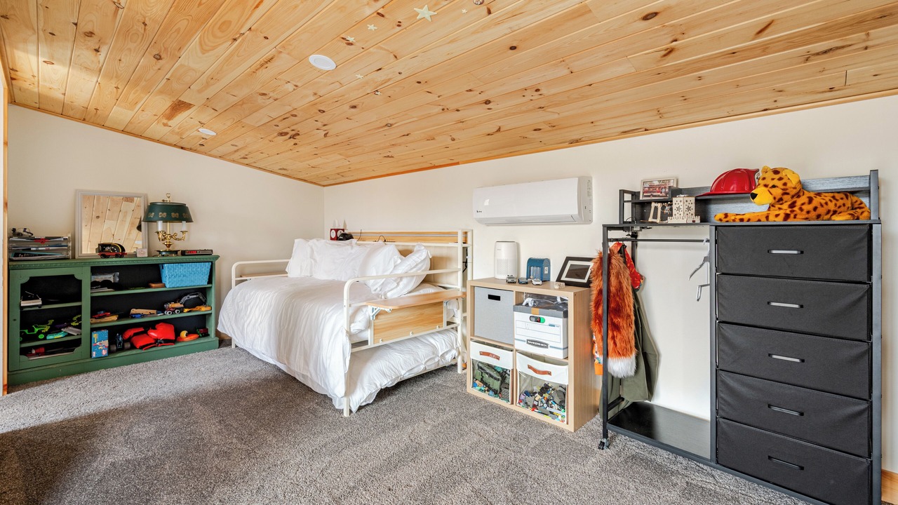 Photo of Bedroom in Alpine