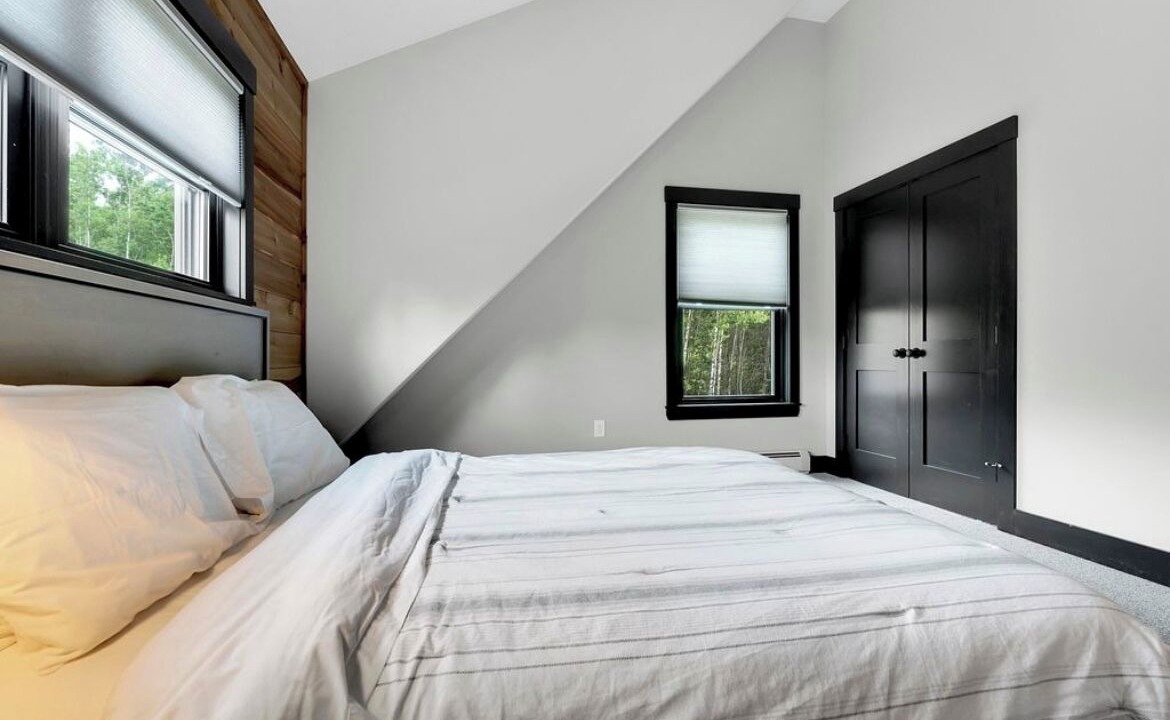 Photo of Bedroom in Bethel