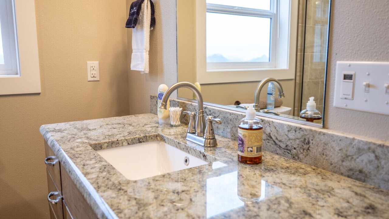 Photo of Bathroom in Homer