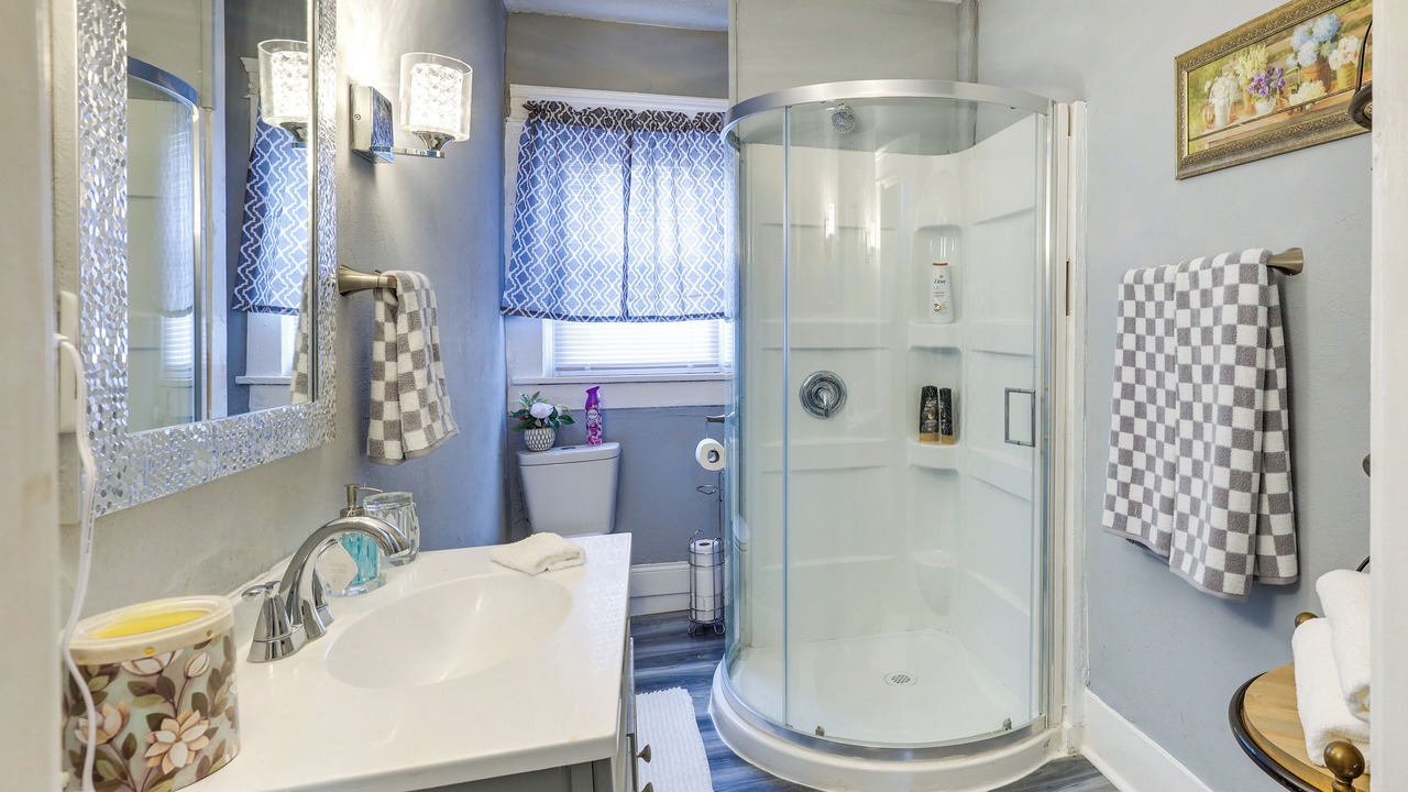 Photo of Bathroom in Canton