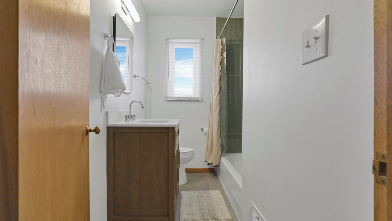 Photo of Bathroom in Sharon Heights
