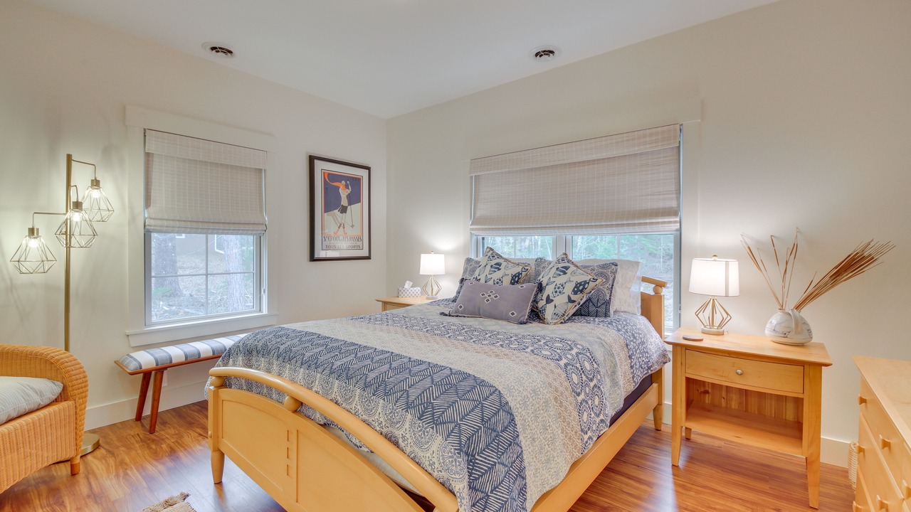 Photo of Bedroom in Boothbay