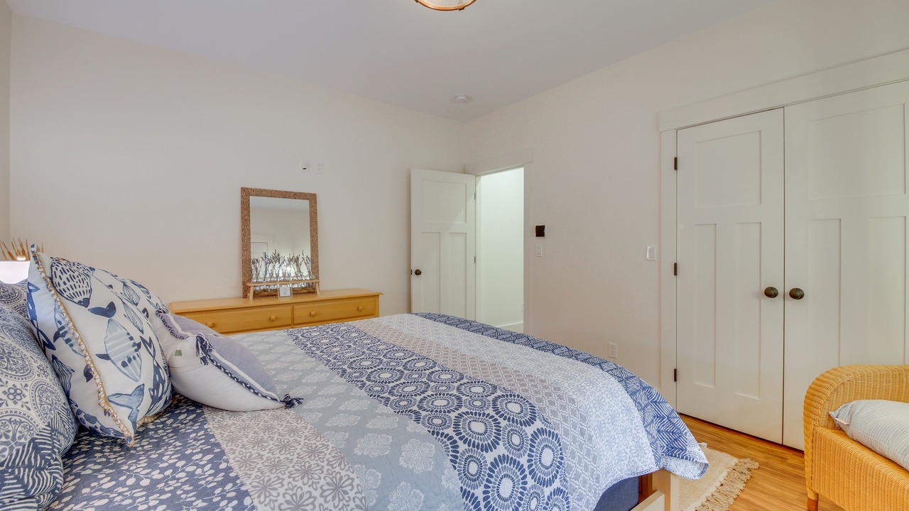 Photo of Bedroom in Boothbay