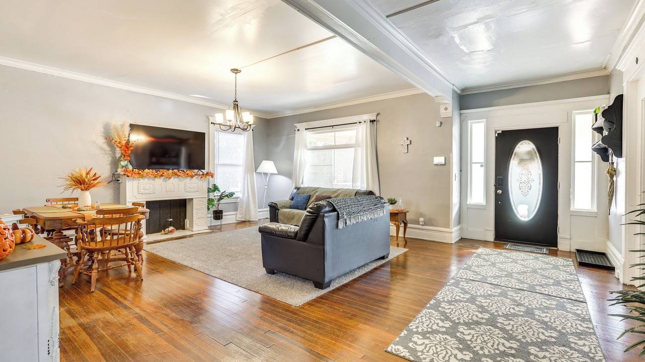 Photo of Bedroom in Youngstown
