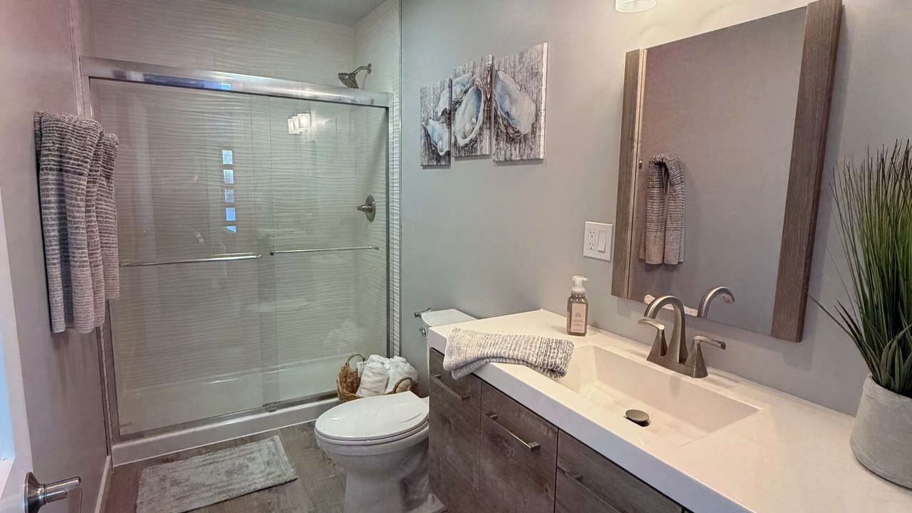 Photo of Bathroom in Homer