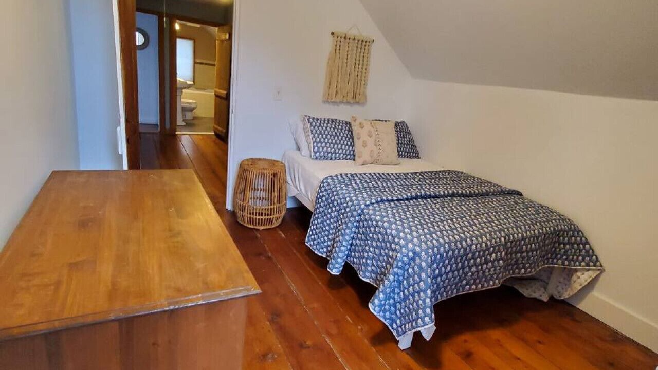 Photo of Bedroom in Wakefield-Peacedale