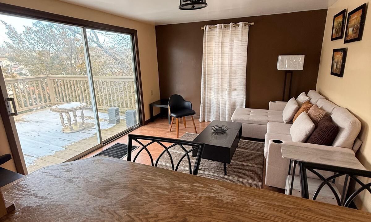 Photo of Livingroom in Altoona