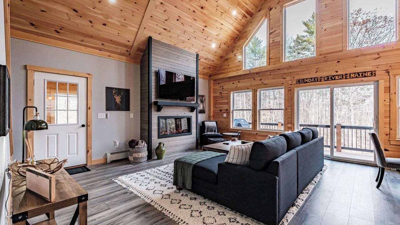 Photo of Livingroom in Bryant Pond