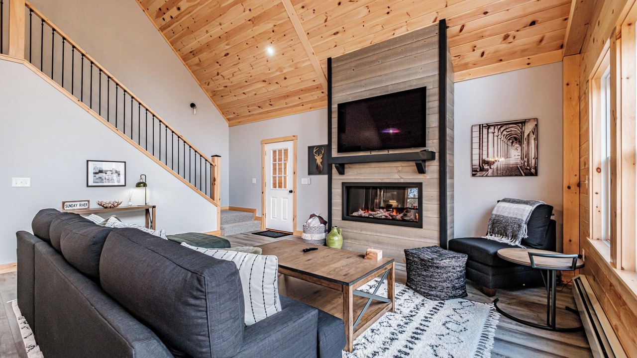 Photo of Livingroom in Bryant Pond
