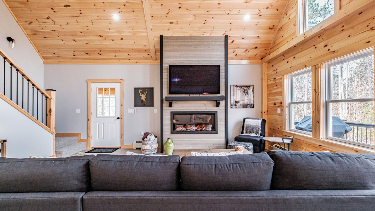 Photo of Livingroom in Bryant Pond