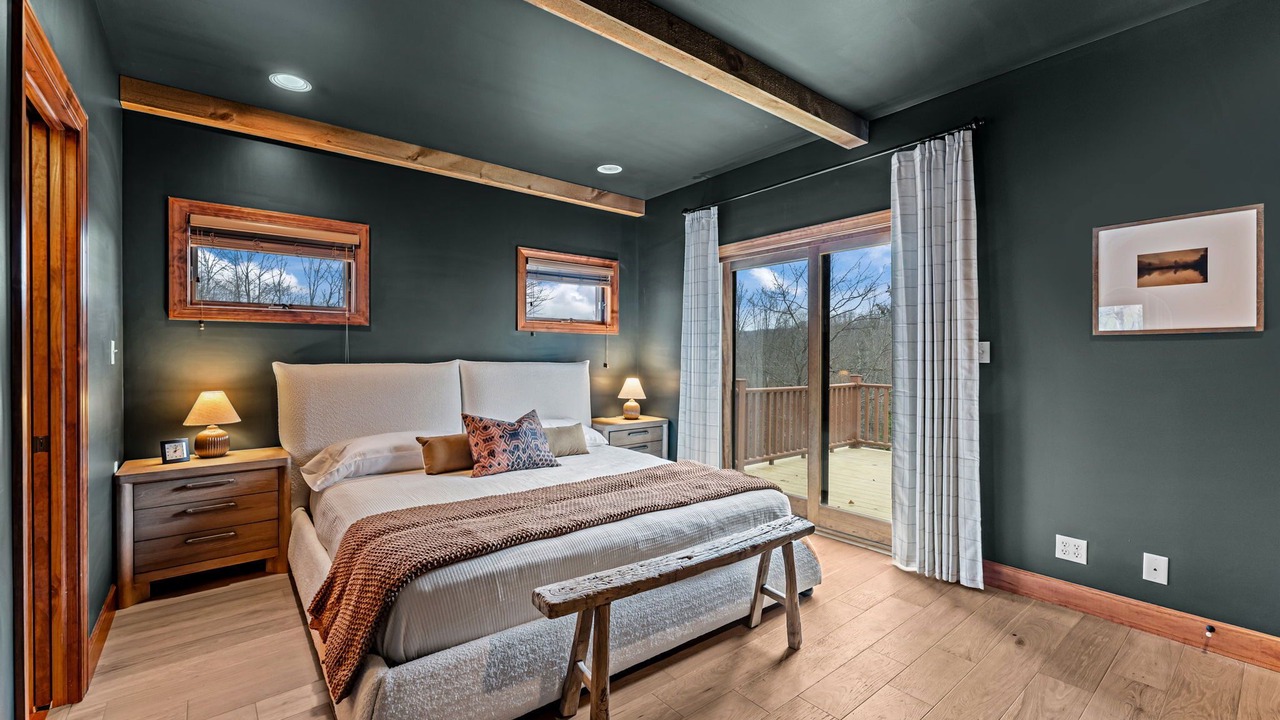 Photo of Bedroom in Ellicottville