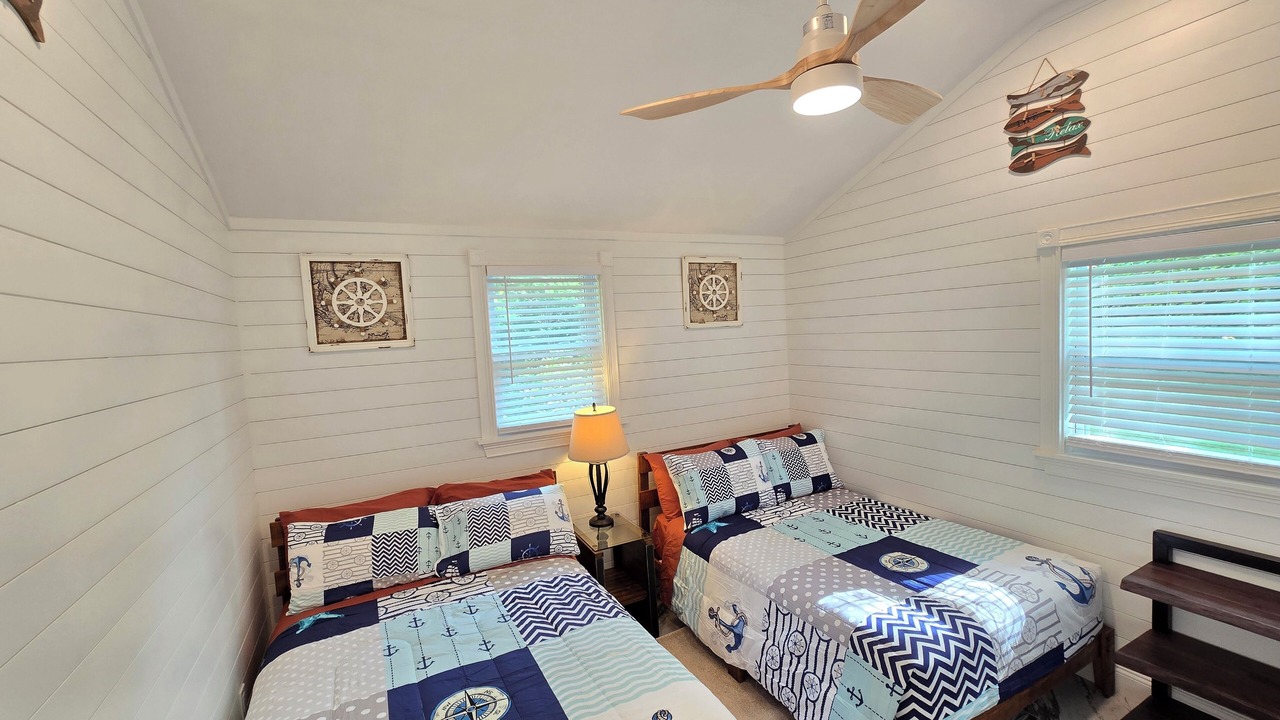 Photo of Bedroom in Lamoine