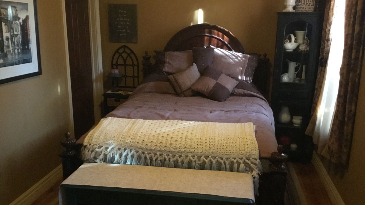 Photo of Bedroom in Tonawanda