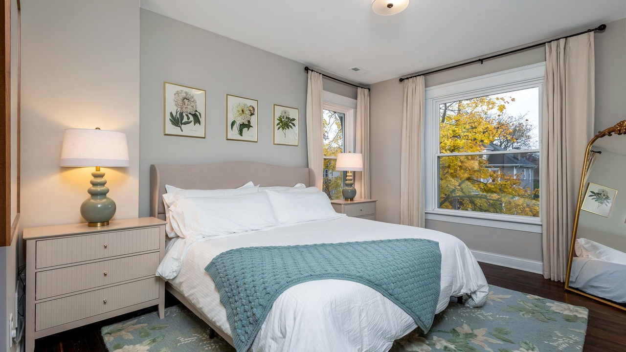 Photo of Bedroom in Old North Columbus